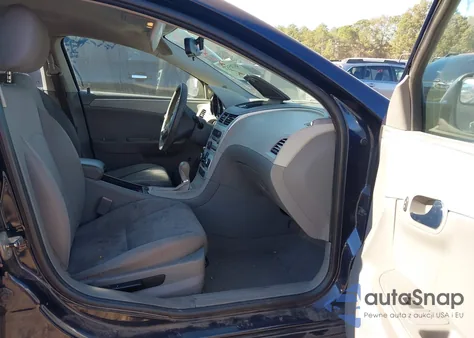 2010 Chevrolet Malibu Ls from USA, damaged, VIN 1G1ZB5EB3AF233063